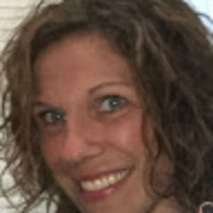 Meet your Posher, Connie